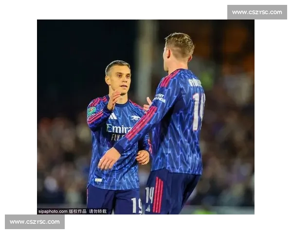 剪刀腿弑旧主！埃泽斩获阿森纳英超首球